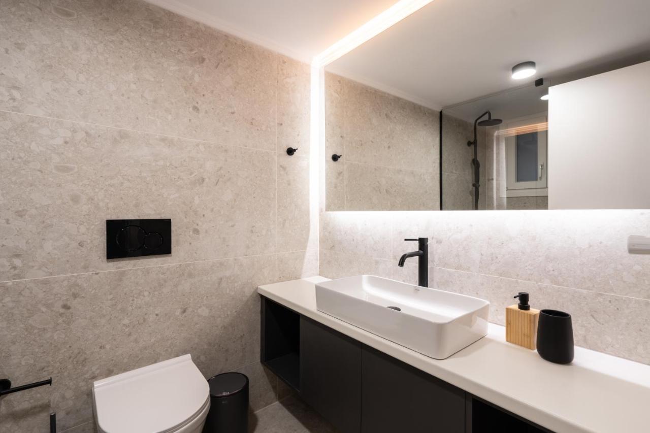 Unique 2 Bedrooms Apartment, Steps To Plaka And City Center Athene Buitenkant foto